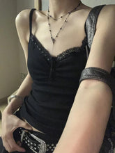 Grunge Schmales Spitzentop